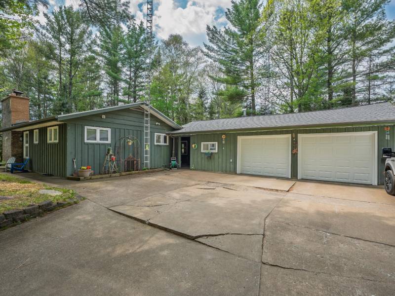 1275 Ponderosa Dr, , Cloberland,  WI 54521