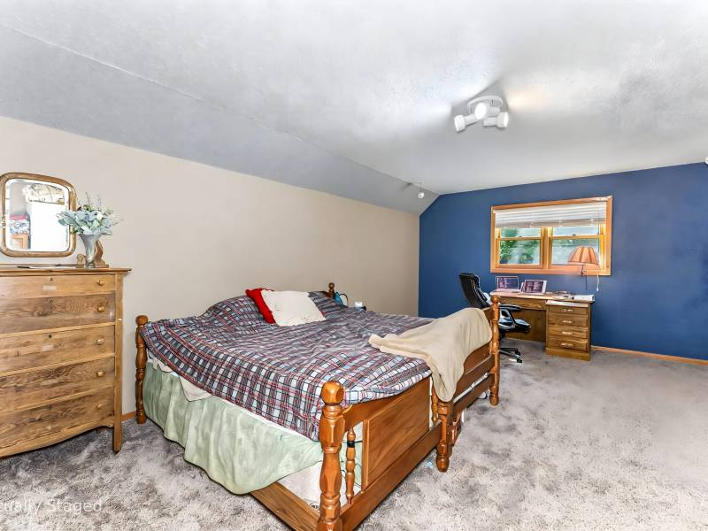 2145 Pinewood Dr, , Eagle River,  WI 54521