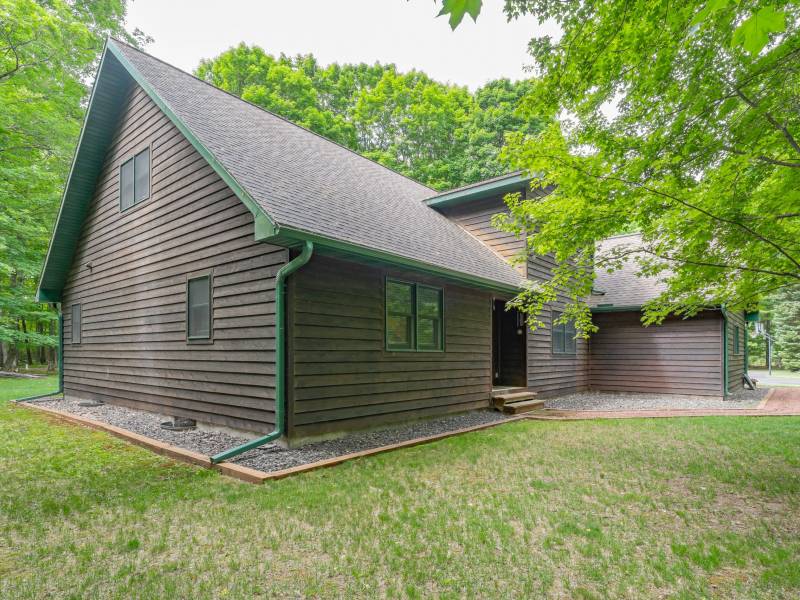 2145 Pinewood Dr, , Eagle River,  WI 54521