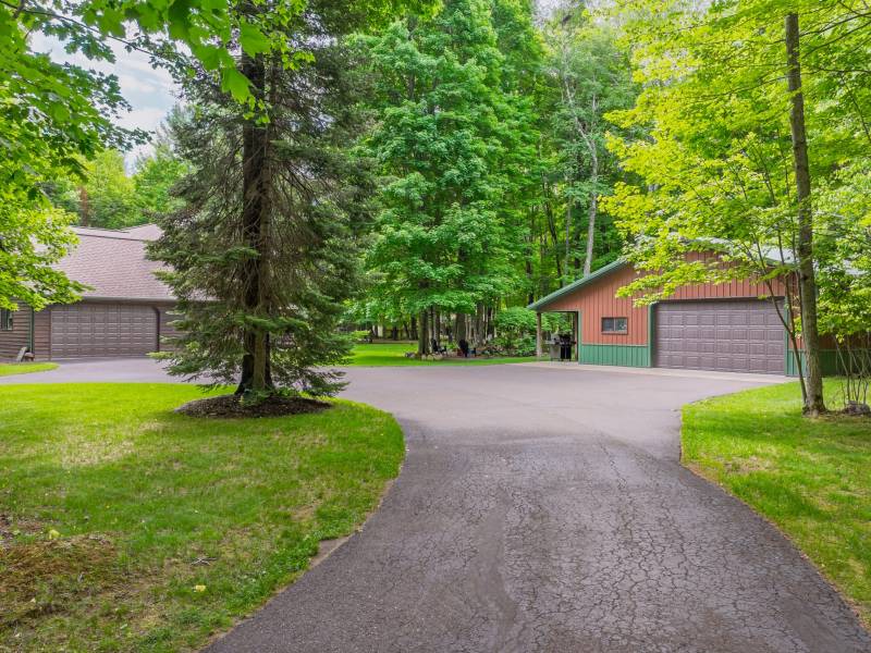 2145 Pinewood Dr, , Eagle River,  WI 54521