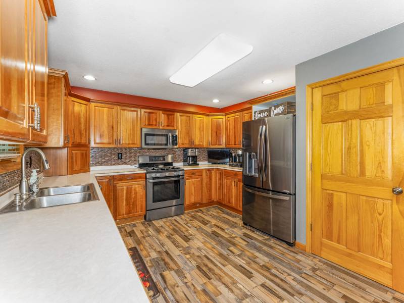 2145 Pinewood Dr, , Eagle River,  WI 54521