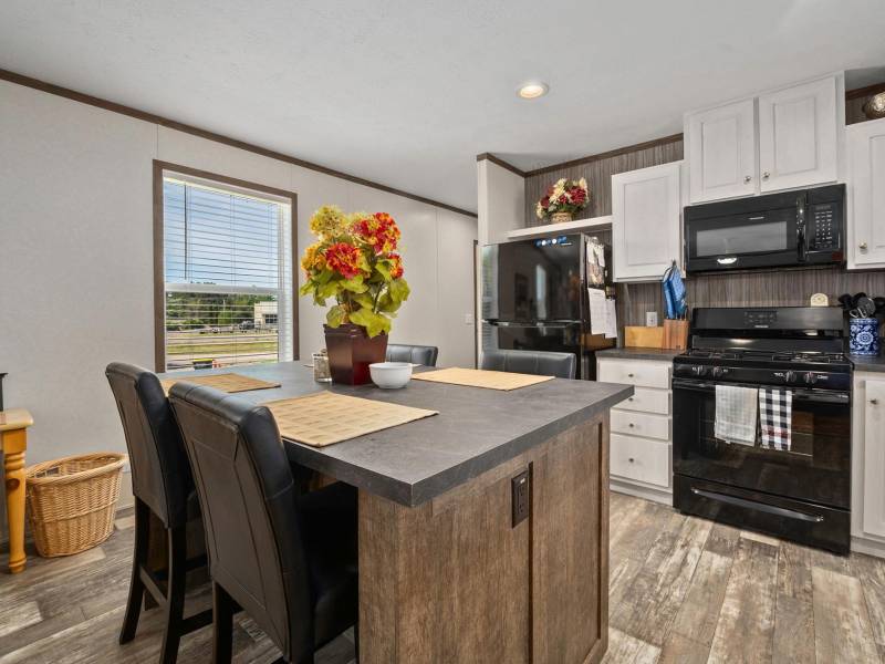 371 Woodland Heights Terr, , Rhinelander,  WI 54501