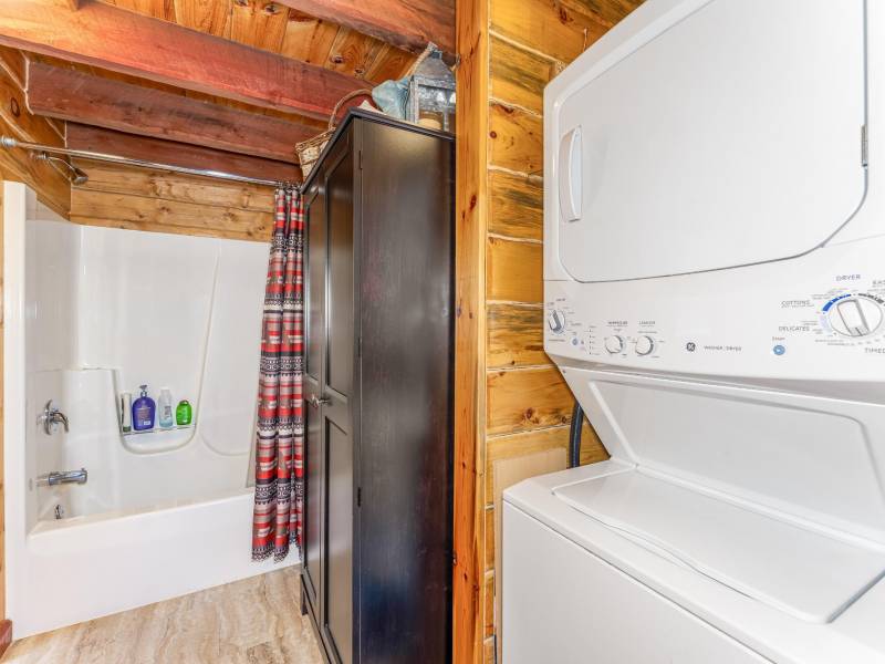 4115 Shangri La Rd, , Washington,  WI 54521