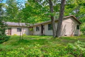 5408 Trappers Trl, , Newbold,  WI 54501 USA