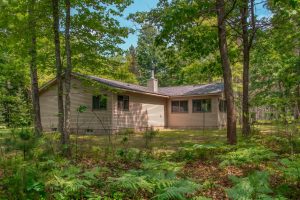 5408 Trappers Trl, , Newbold,  WI 54501 USA