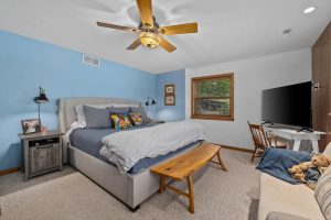 N1601 Crystal Lake Rd, , Land O Lakes,  MI 54540
