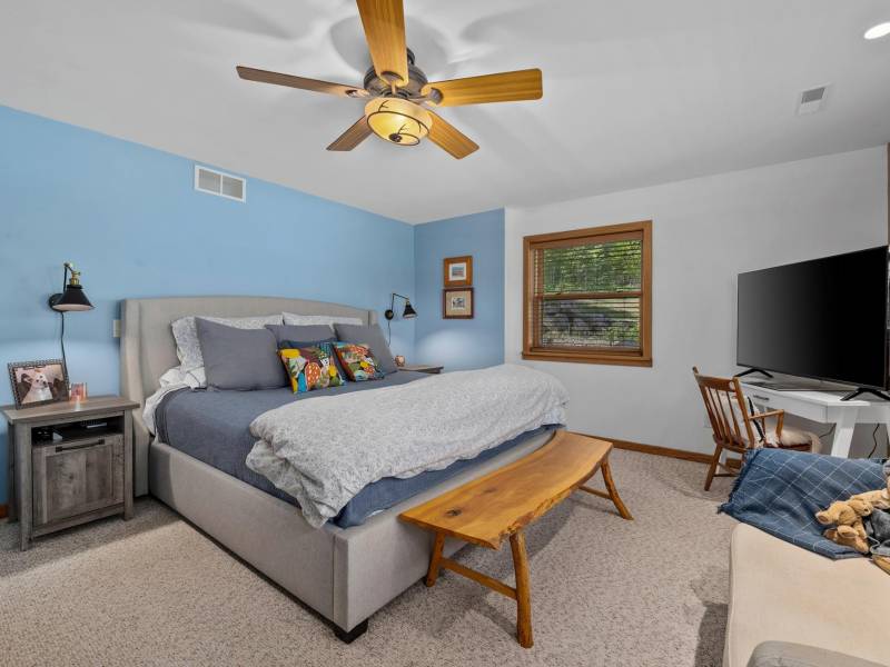N1601 Crystal Lake Rd, , Land O Lakes,  MI 54540
