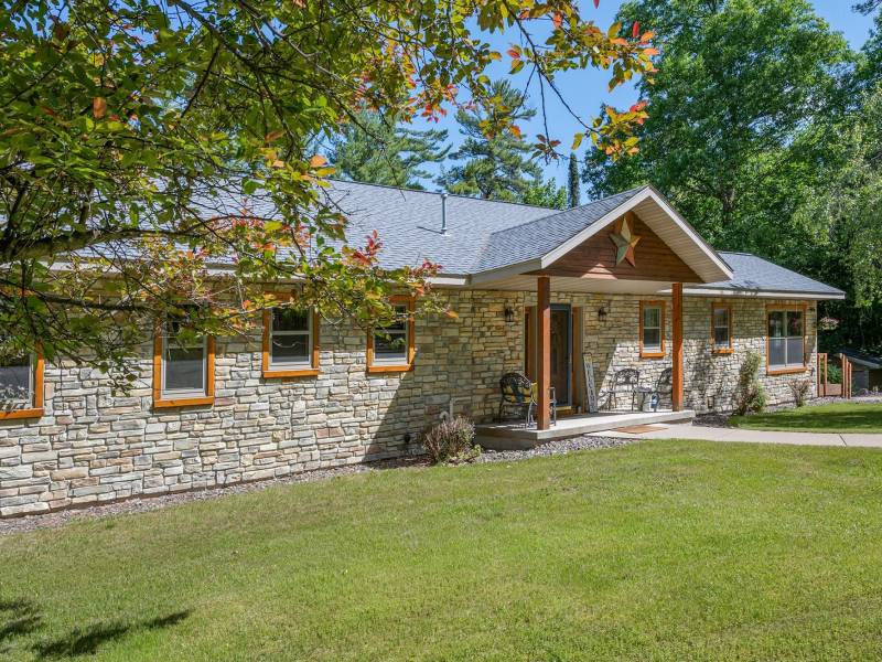 N1601 Crystal Lake Rd, , Land O Lakes,  MI 54540