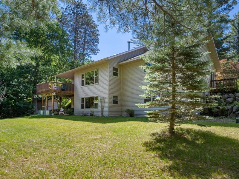 N1601 Crystal Lake Rd, , Land O Lakes,  MI 54540