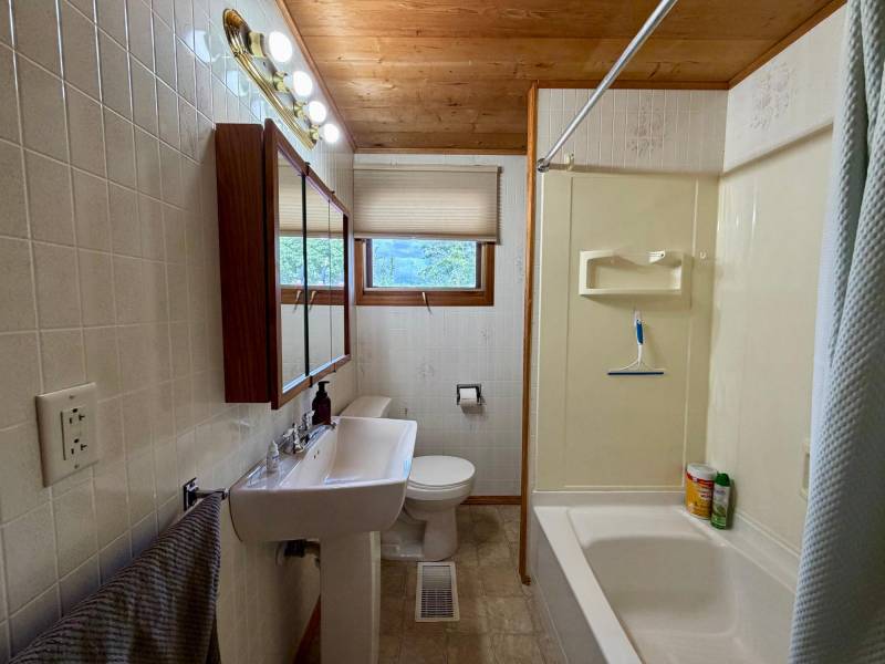 W5577 Beach Rd, , Bradley,  WI 54487 USA