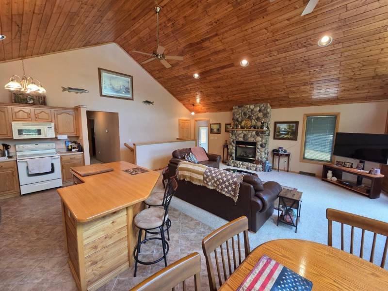 W8656 Silver Birch Rd, , Tomahawk,  WI 54487