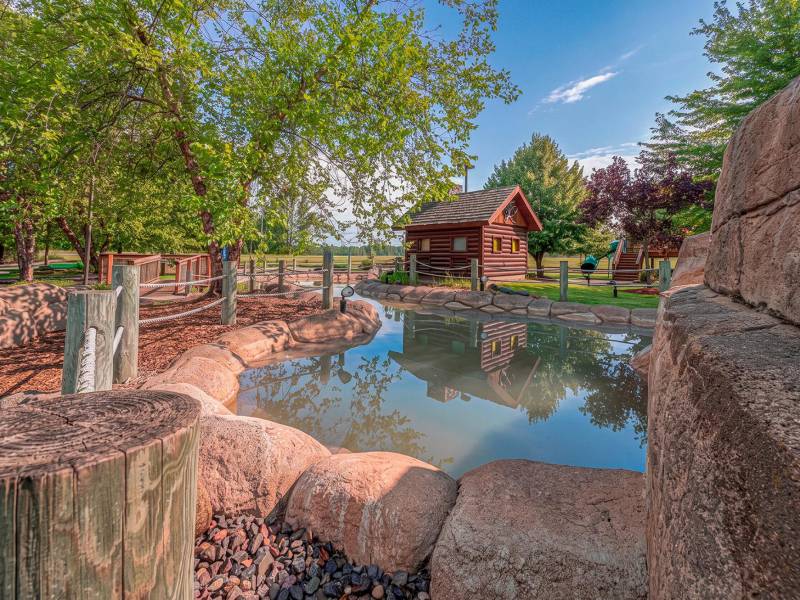 1040 E Tuss St, , Eagle River,  WI 54521 USA