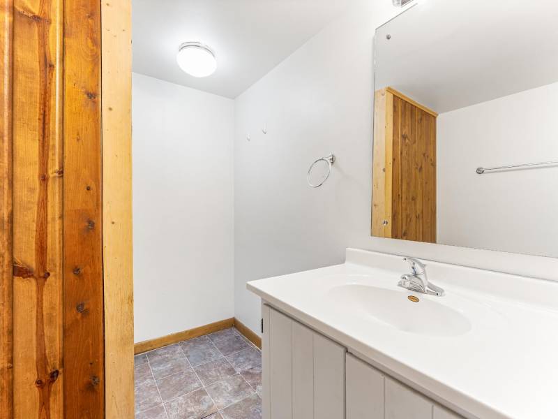 1465 E Bass Lake Rd, , Washington,  WI 54521 USA