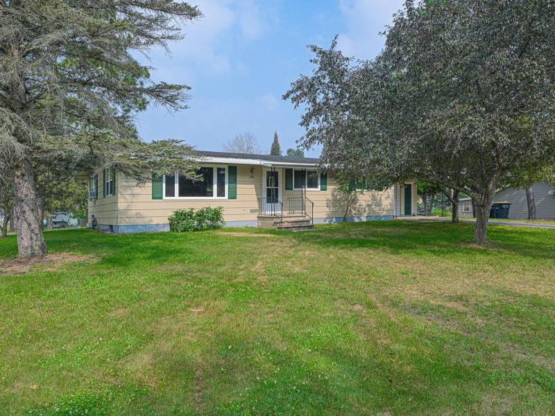 320 S 2nd St, , Eagle River,  WI 54521 USA