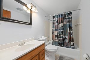 320 S 2nd St, , Eagle River,  WI 54521 USA