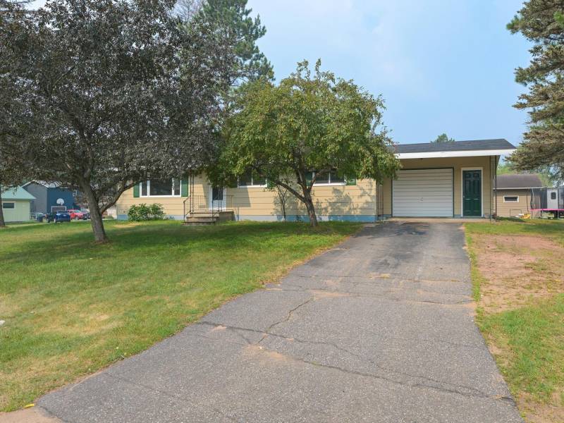 320 S 2nd St, , Eagle River,  WI 54521 USA
