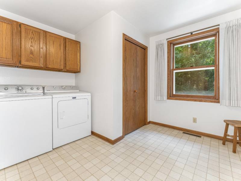 326 Capich Dr, , Eagle River,  WI 54521 USA