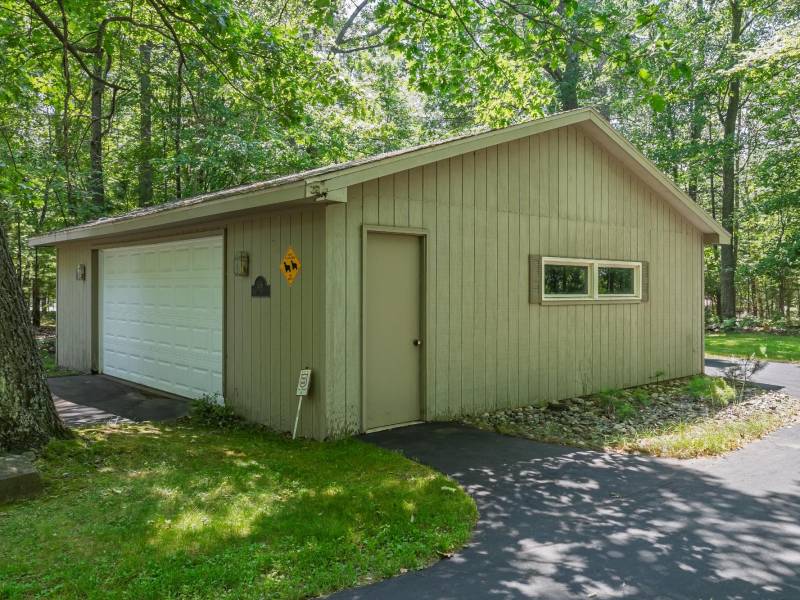 326 Capich Dr, , Eagle River,  WI 54521 USA