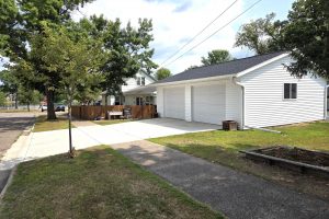 104 River St, , Tomahawk,  WI 54487 USA