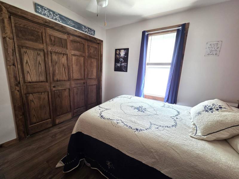 104 River St, , Tomahawk,  WI 54487 USA