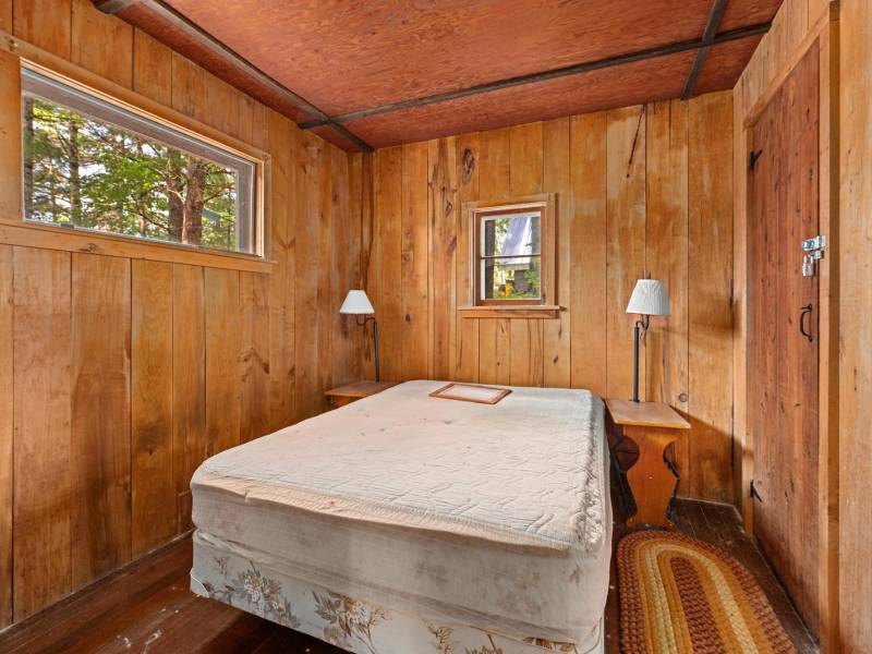 2401 E Ross Allen Lake Rd, , Lac du Flambeau,  WI 54538 USA