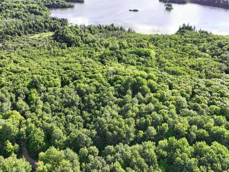 29 Frontier Rd, , Presque Isle,  WI 54557 USA