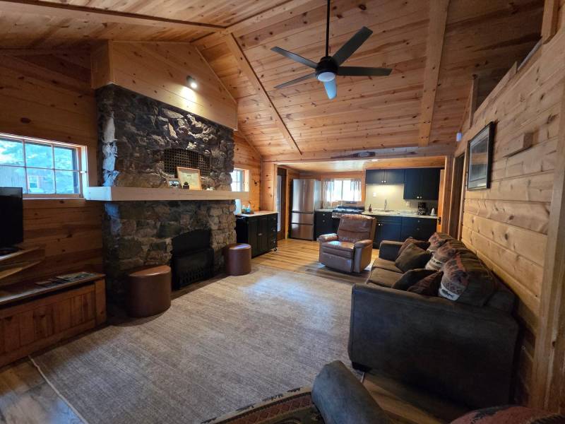 N10376 Knapinski Dr #4, , Tomahawk,  WI 54487 USA