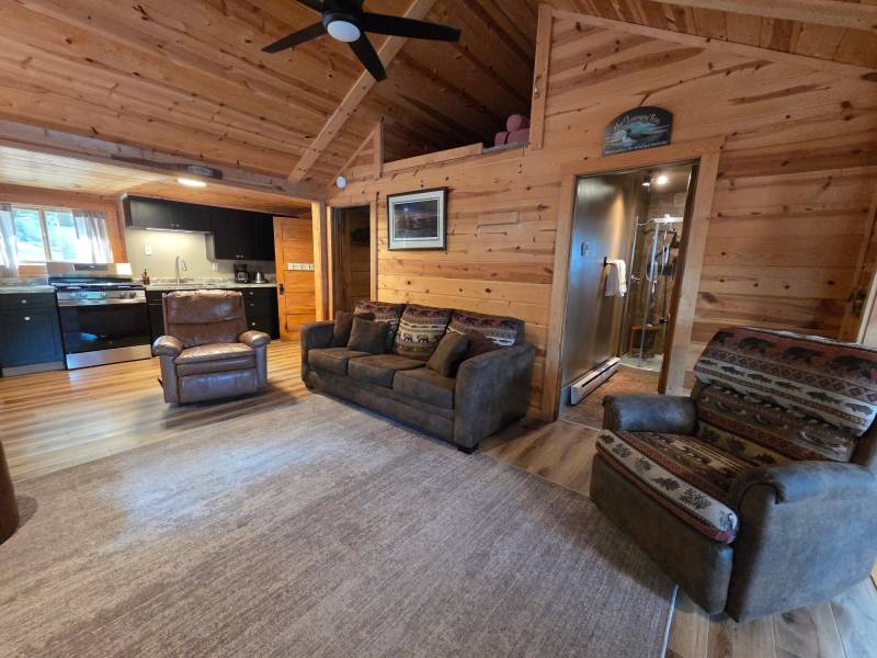 N10376 Knapinski Dr #4, , Tomahawk,  WI 54487 USA