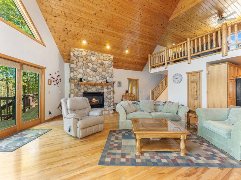 2071 Hazy Bay Rd, , Tomahawk,  WI 54487 USA