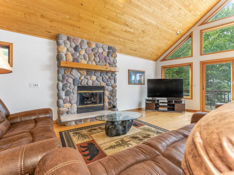 2437 Spirit Lake Ln, , Eagle River,  WI 54521 USA