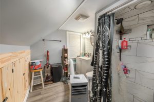 302 E Pine St, , Eagle River,  WI 54521 USA