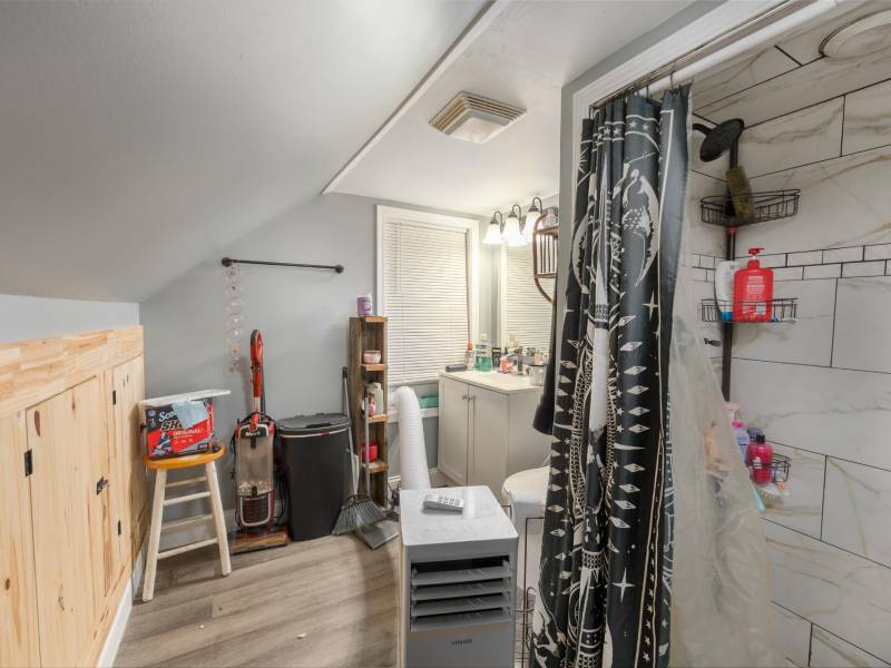 302 E Pine St, , Eagle River,  WI 54521 USA
