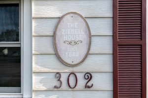 302 E Pine St, , Eagle River,  WI 54521 USA