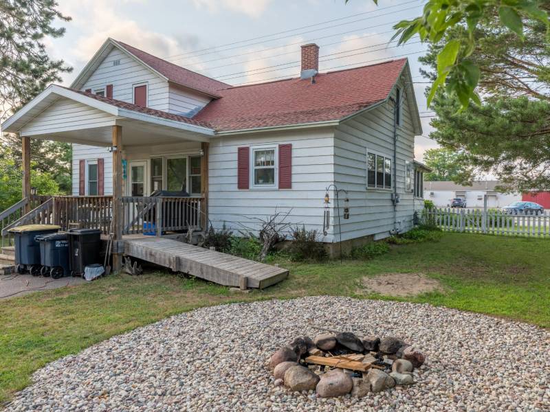 302 E Pine St, , Eagle River,  WI 54521 USA