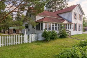 302 E Pine St, , Eagle River,  WI 54521 USA
