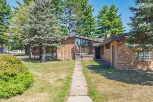 509 E Wall St, , Eagle River,  WI 54521 USA