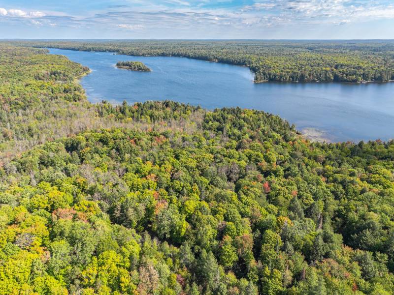 Off E Duck Lake Rd, , Land O Lakes,  WI 49969 USA