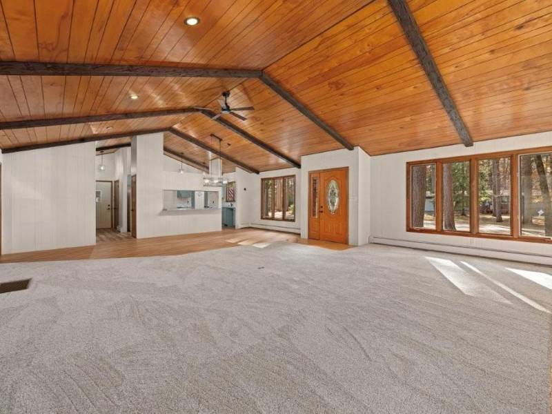202 Oak Crest Dr, , Woodruff,  WI 54568 USA