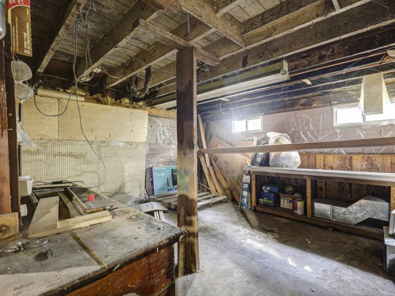 210 East St, , Merrill,  WI 54452 USA