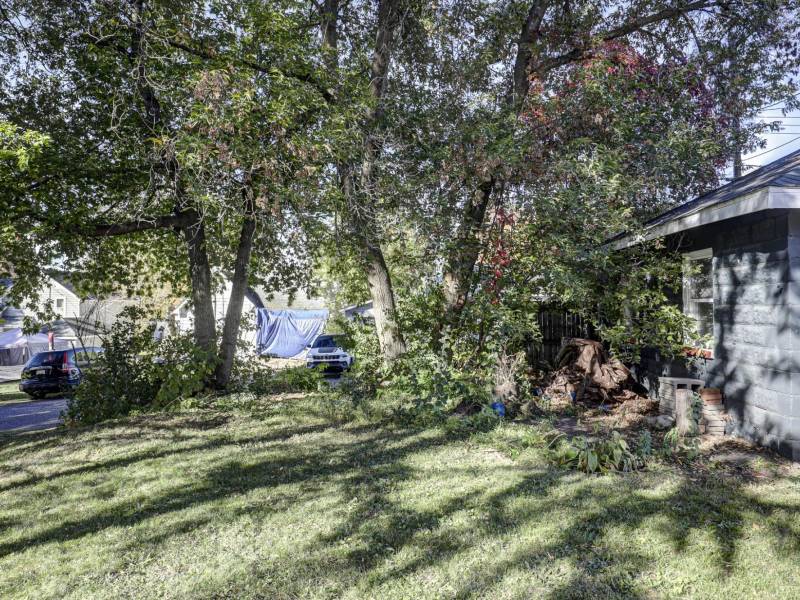 210 East St, , Merrill,  WI 54452 USA