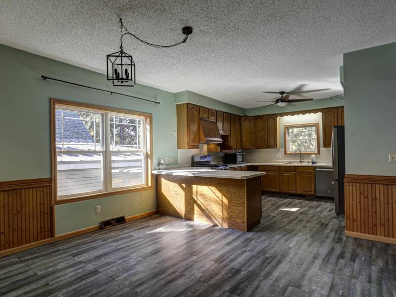210 East St, , Merrill,  WI 54452 USA