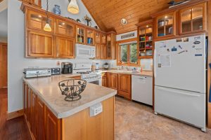 4001 Shangri La Rd, , Eagle River,  WI 54521 USA