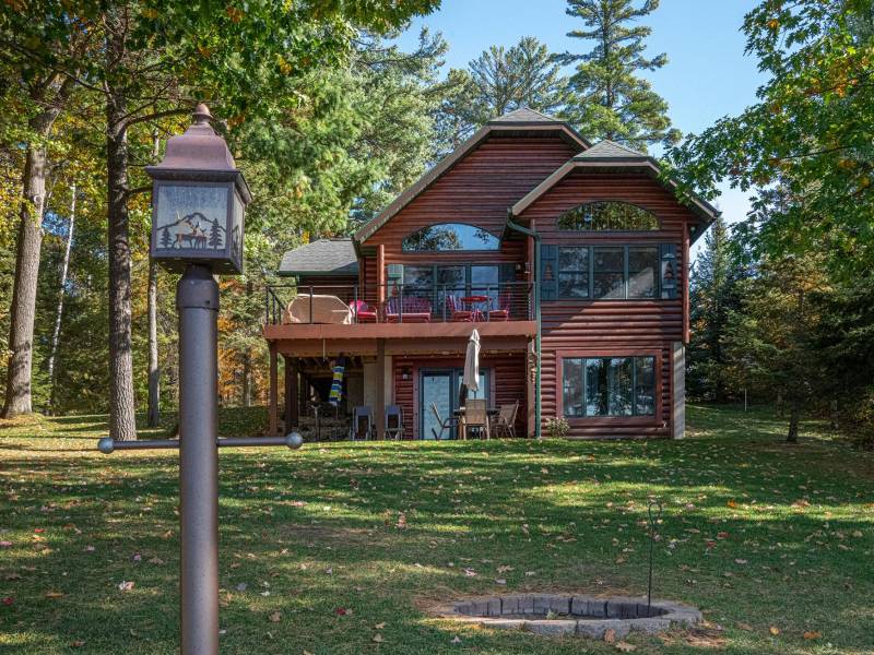 4001 Shangri La Rd, , Eagle River,  WI 54521 USA