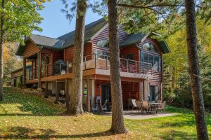 4001 Shangri La Rd, , Eagle River,  WI 54521 USA