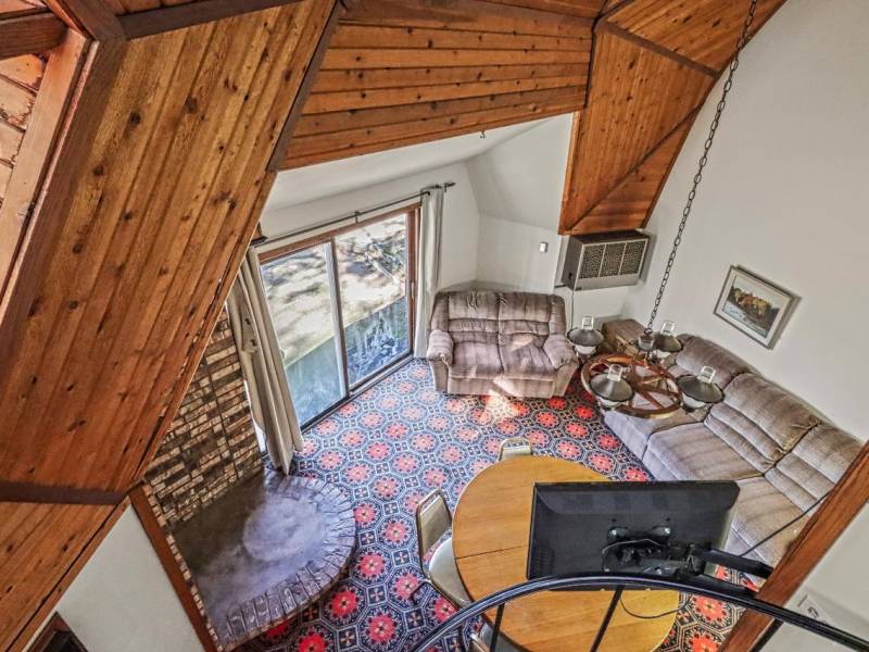 W6067 Duck Point Rd #A & #B, , Tomahawk,  WI 54487 USA