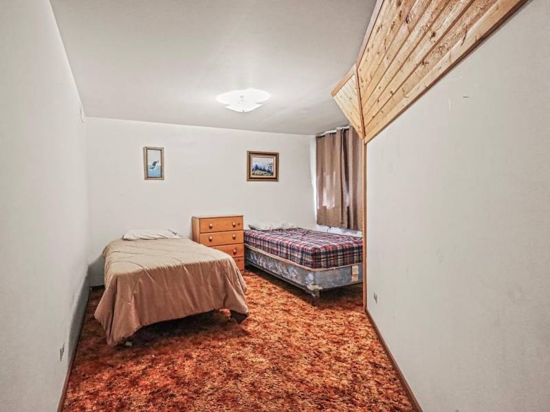 W6067 Duck Point Rd #A & #B, , Tomahawk,  WI 54487 USA