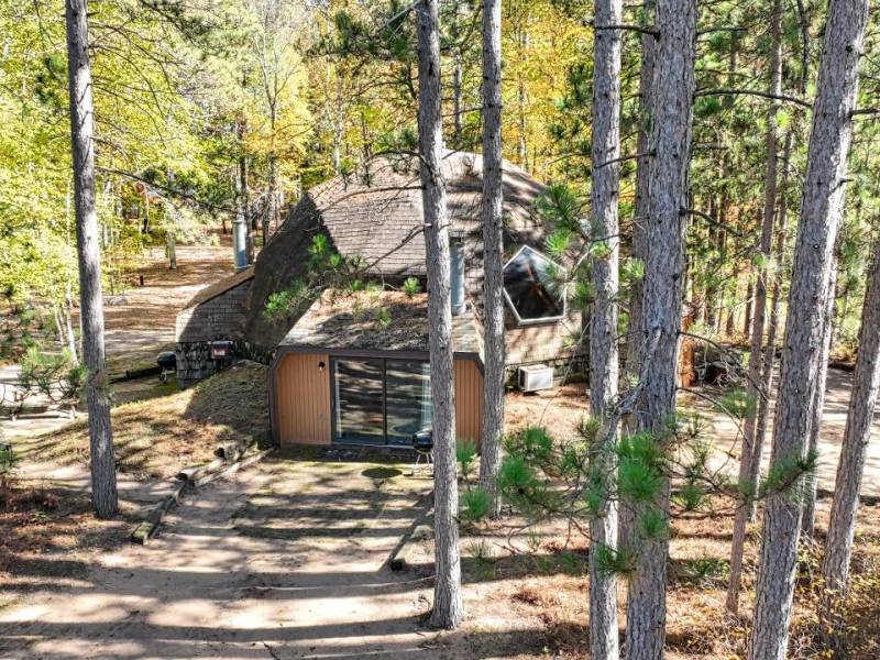 W6067 Duck Point Rd #A & #B, , Tomahawk,  WI 54487 USA