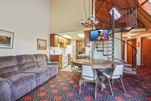 W6067 Duck Point Rd #A & #B, , Tomahawk,  WI 54487 USA